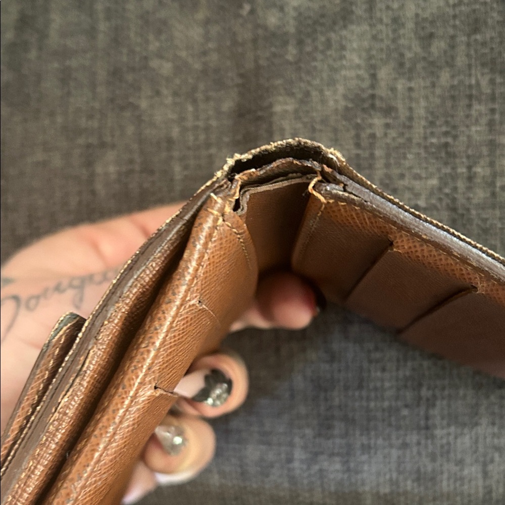 Louis Vuitton Classic Brown Monogram Wallet - Picture 10 of 12